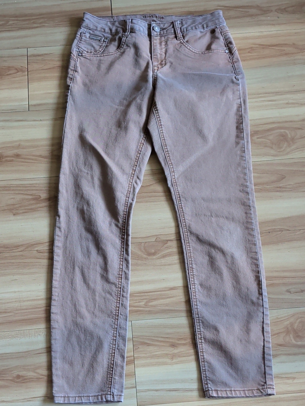 Women's Slim Straight Cream Jeans in Tan